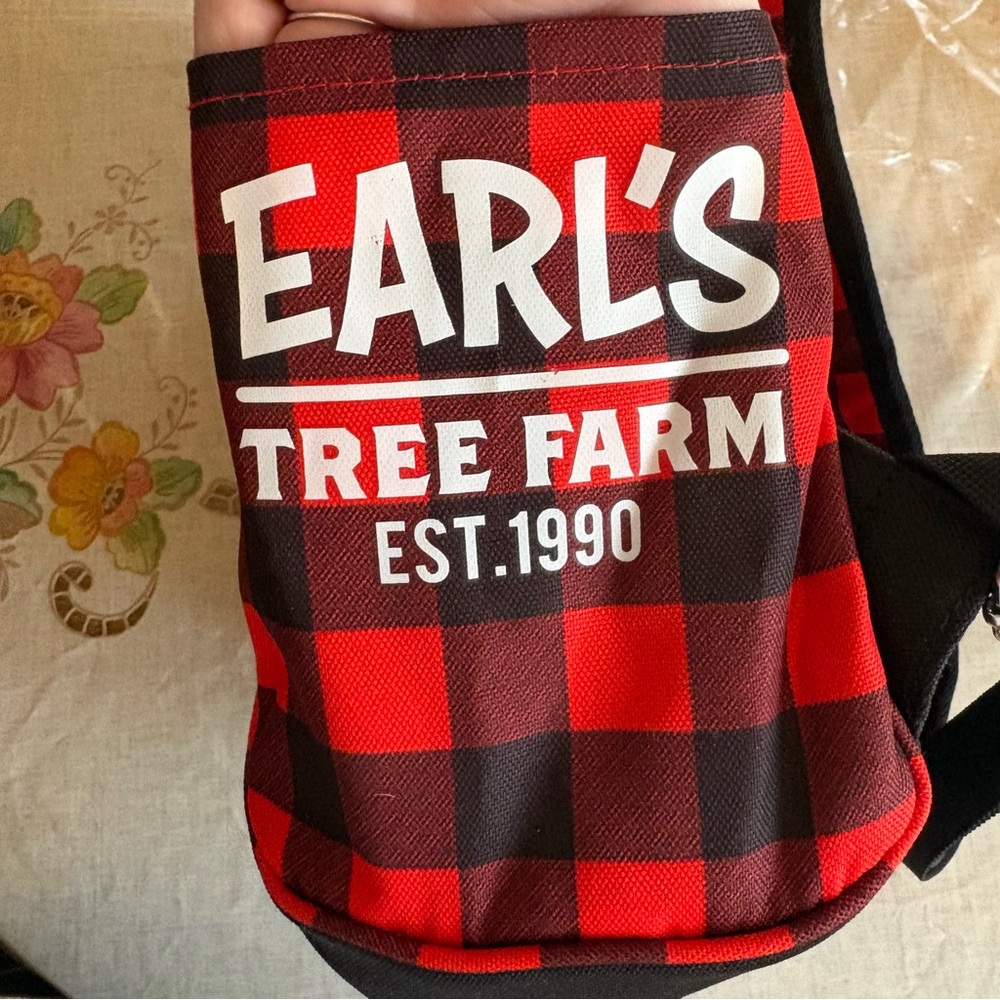 Universal Studios Earl The Squirrel Small Christm… - image 2